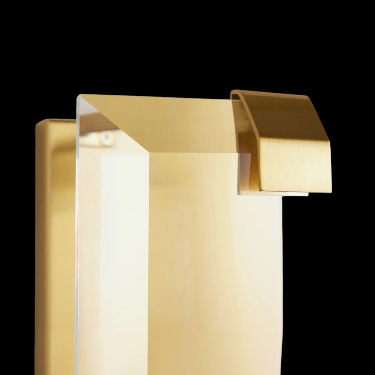 Amia Crystal Wall Sconce